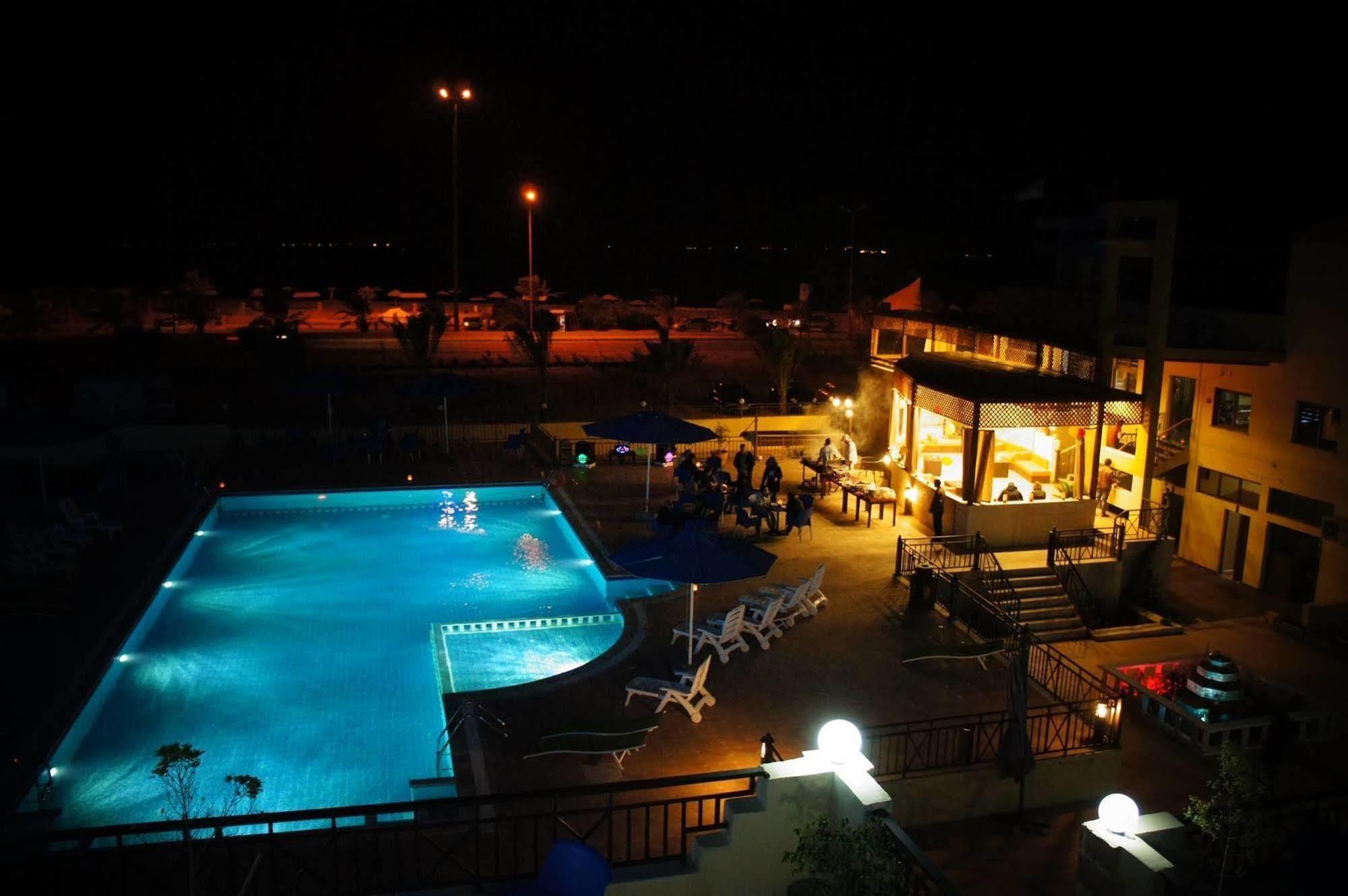 Almarsa Village 2*